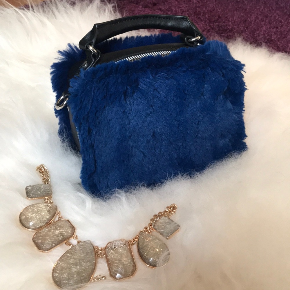 Handbag